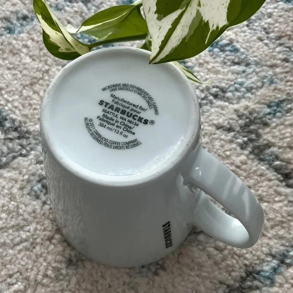 2011 Starbucks  mug - Picture 5 of 5